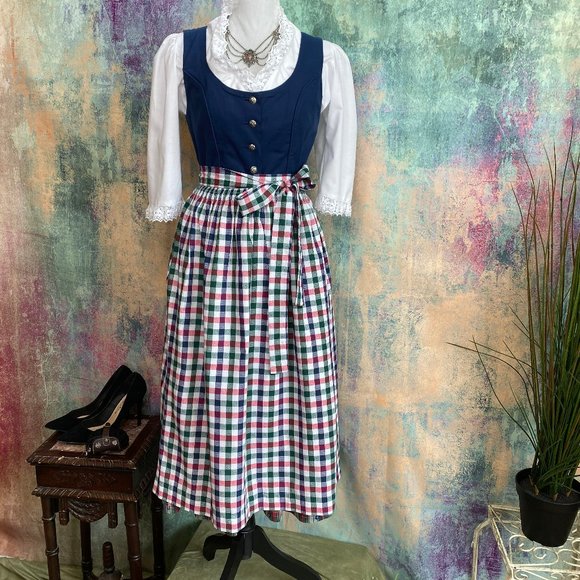 📌Authentic traditional high-quality Bavarian Dirndl with Blouse and Apron